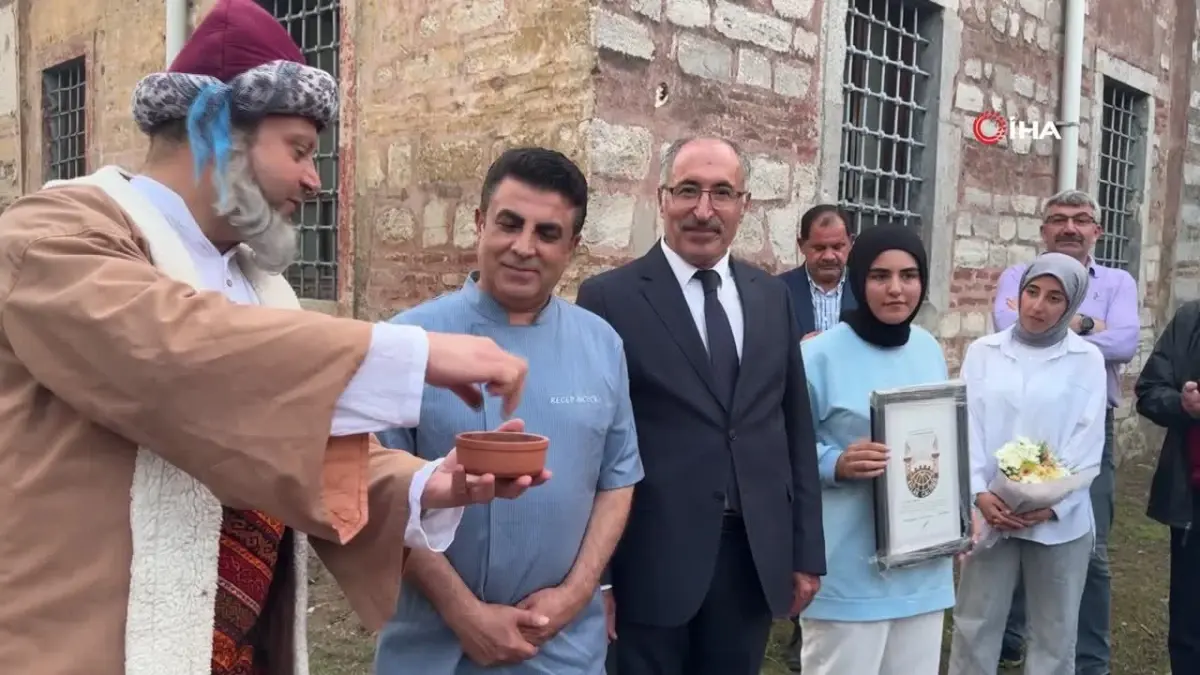 Şef Recep İncecik’e Şed Kuşatma Töreni