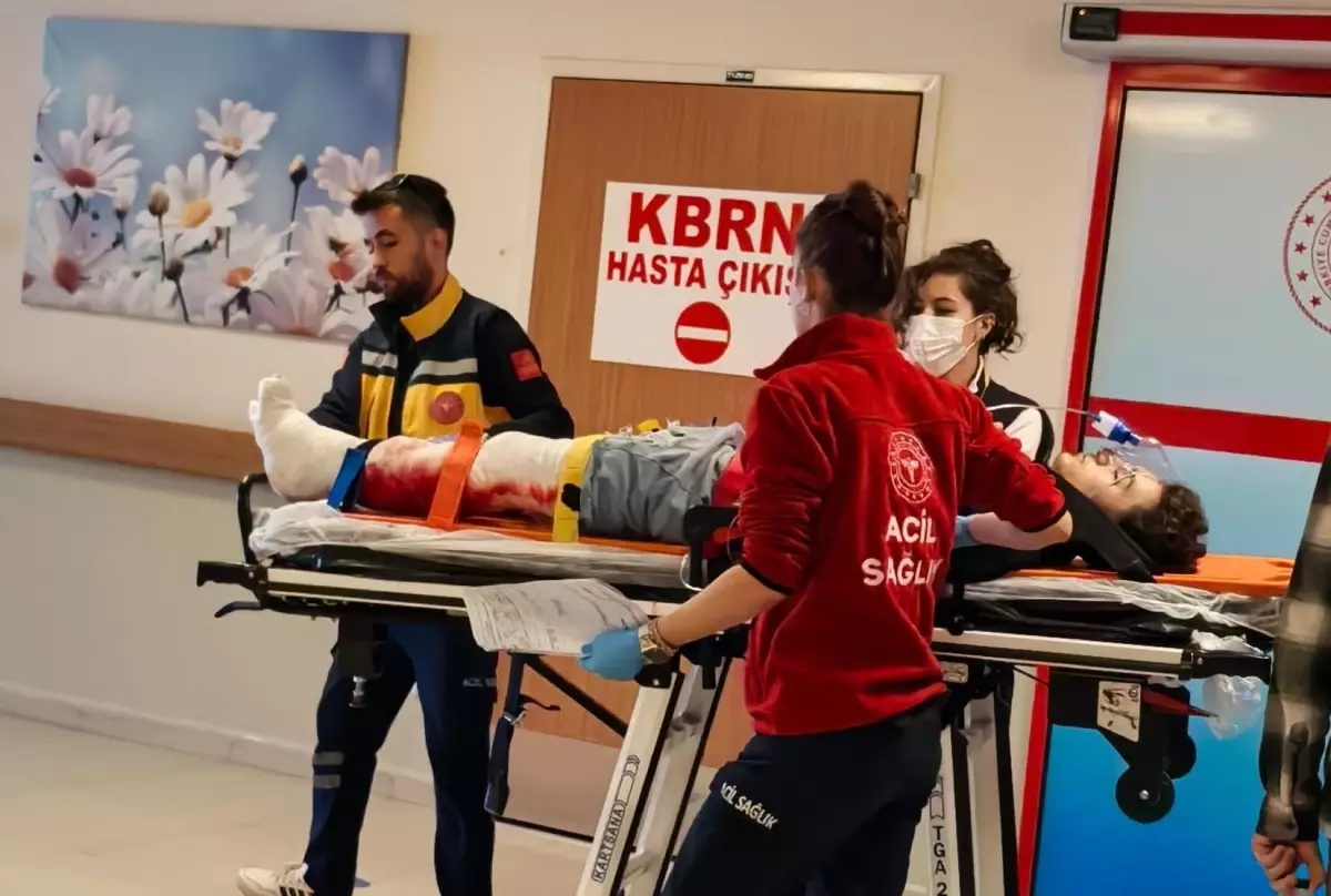 İnegöl’de Motosiklet Kazası: Genç Sürücü Ağır Yaralı