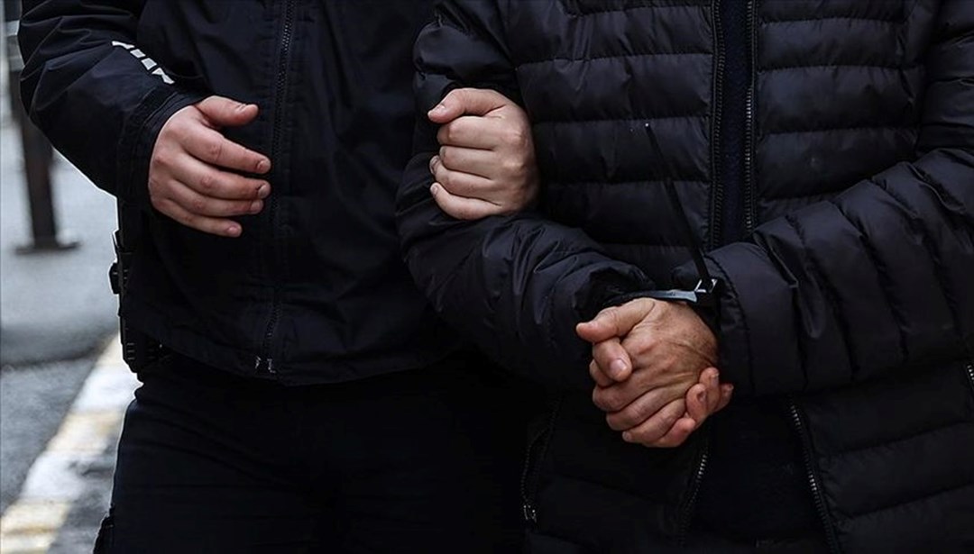 Sokak röportajında Cumhurbaşkanı Erdoğan’a hakaret eden kişi tutuklandı