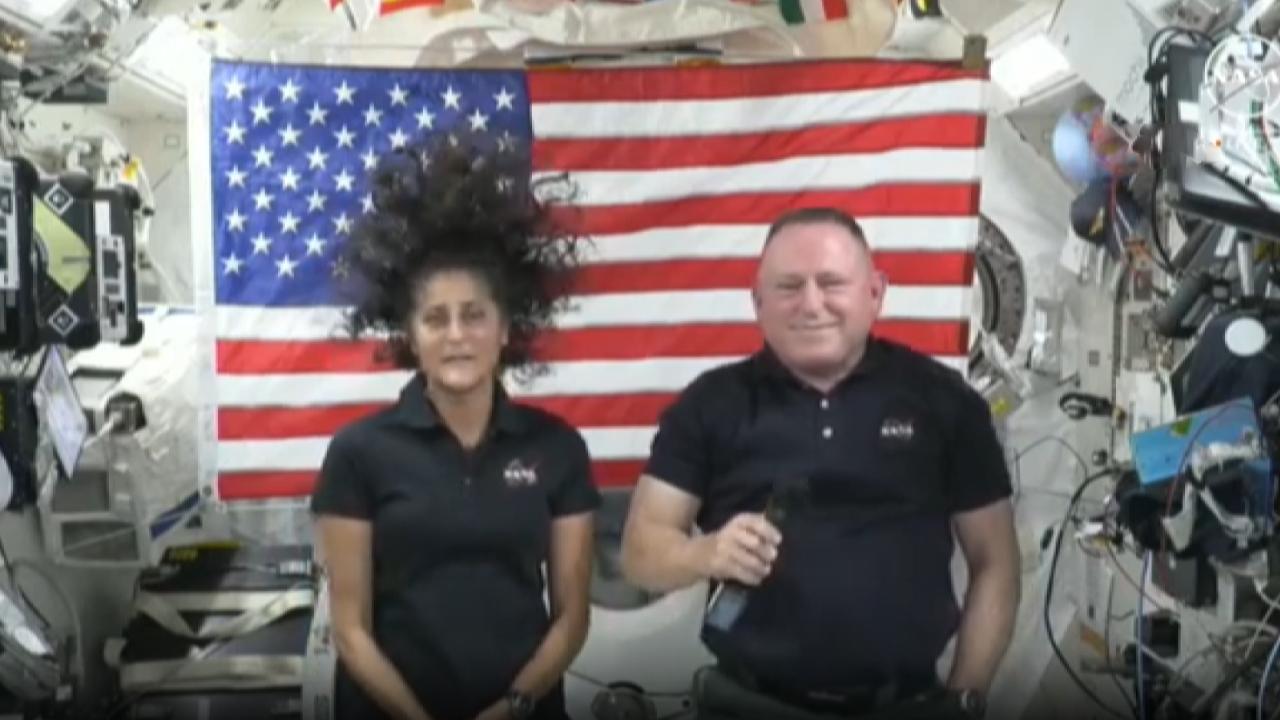 Trump, Elon Musk’tan uzayda mahsur kalan astronotların geri getirilmesini istedi